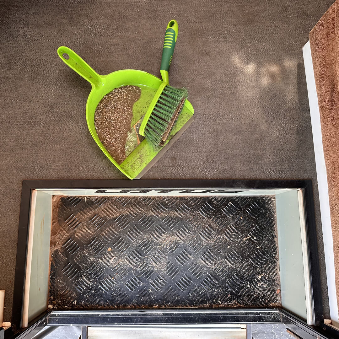 muk mat caravan step mat trapping sand and dirt at caravan door